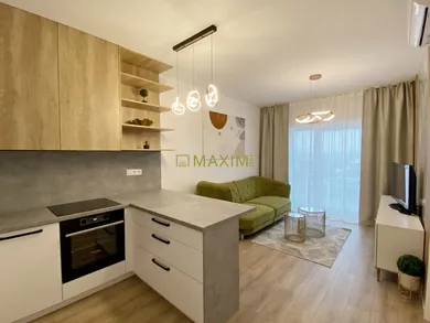 Na prenájom 2-izbový byt, 43 m², Bratislava-Podunajské Biskupice