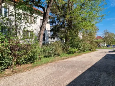 Obiekty na sprzedaż, Bratislava-Ružinov · €25 000