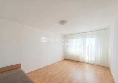 Na prenájom 1-izbový byt, 37 m², Michalovce, Jána Hollého