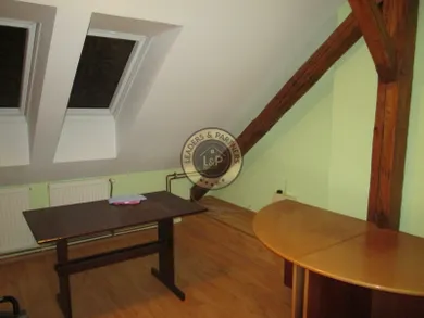 Na prenájom komerčné, 52 m², Senec