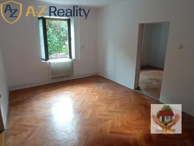 Na predaj 3-izbový dom, 102 m², Komárno, Vnútorná Okružná