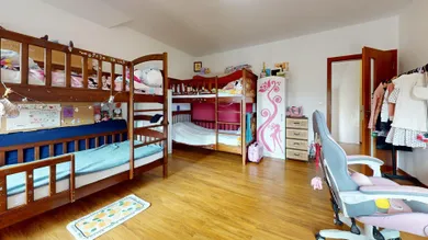 Na predaj 7-izbový dom, Bratislava-Lamač, Segnáre
