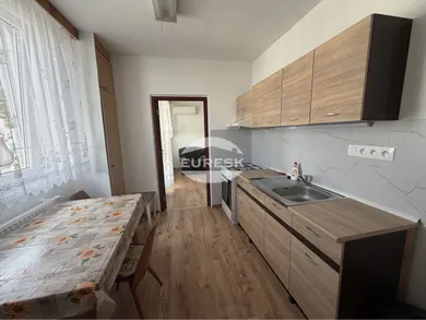 Kiadó lakások, 3-szobás, Humenné · €590