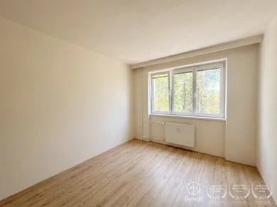 Na predaj byt v Trenčín · €175 000 · Čiastočná rekonštrukcia