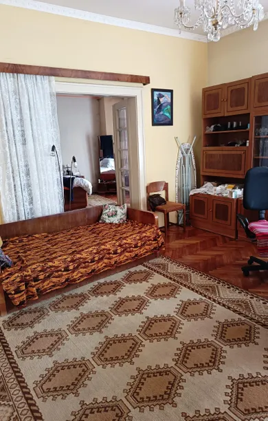 Na predaj 6-izbový dom, Rimavská Sobota