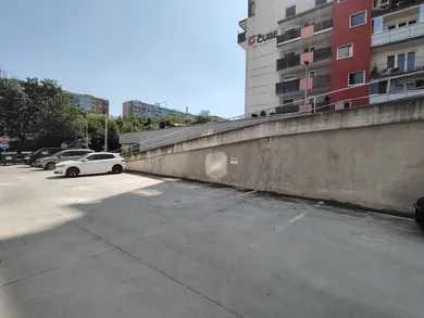 Kiadó objektumok, Žilina · €60