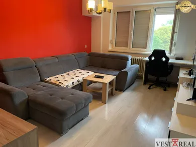 Mieszkania na sprzedaż, 3-pokojowe, Galanta · €159 000