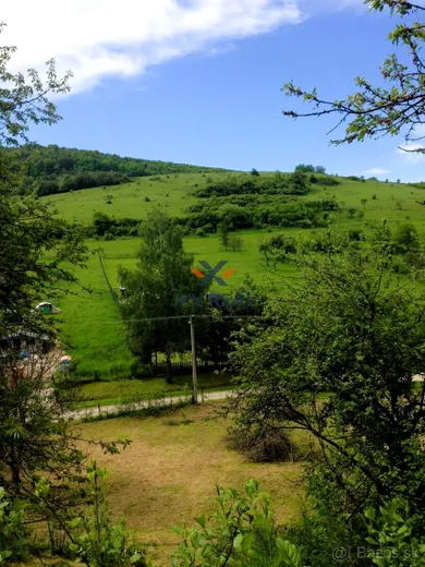 Na predaj pozemok, Jasenovce