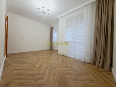 Na predaj 3-izbový byt, 69 m², Bratislava-Vajnory, Široká