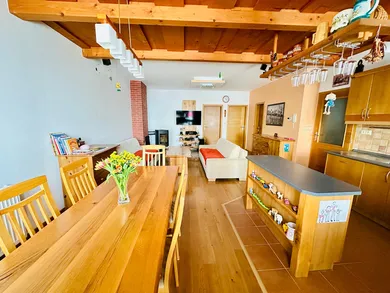 Byty na prenájom 3-izbový, Pezinok · €950