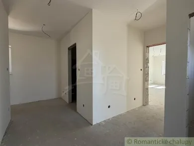 Na predaj dom, 115 m², Poproč