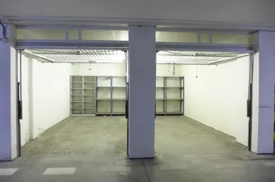 Na predaj objekt, 17 m², Bratislava-Petržalka, Námestie Hraničiarov