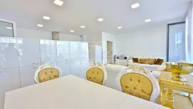 Na predaj 3-izbový byt, 83 m², Dunajská Lužná
