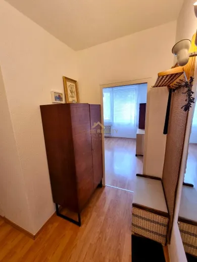 Na prenájom 3-izbový byt, 65 m², Bratislava-Ružinov, Muškátová
