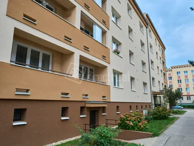 Mieszkania na sprzedaż, 3-pokojowe, Trenčín · €182 000