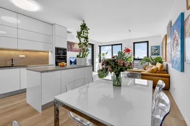 Na predaj byt v Bratislava-Nové Mesto · €610 000 · Novostavba