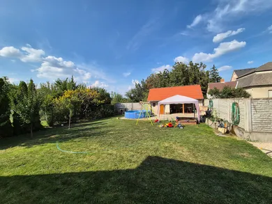 Na predaj 4-izbový dom, 135 m², Gabčíkovo, Novomestská