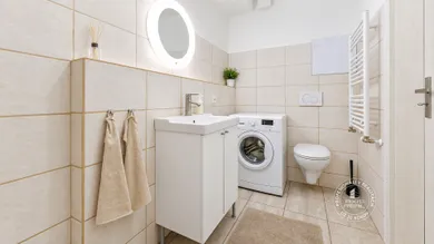 Na prenájom 1-izbový byt, 30 m², Bratislava-Rača, Rustaveliho