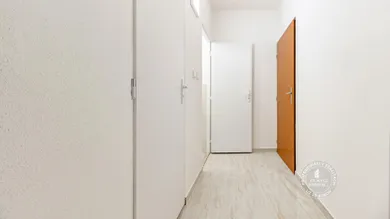 Na predaj 3-izbový byt, 70 m², Bratislava-Petržalka, Ševčenkova