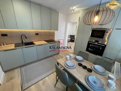 Mieszkania na sprzedaż, 3-pokojowe, Košice-Staré Mesto · €289 000