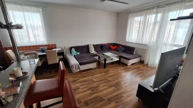Na prenájom 3-izbový byt, 62 m², Trenčín, Armádna