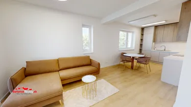 Na prenájom 2-izbový byt, 50 m², Dubnica nad Váhom, Dubová