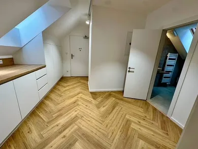 Komerčné priestory na prenájom, Trenčín · €400