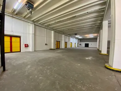 Kiadó kereskedelmi ingatlanok, Bratislava-Rača · €6624