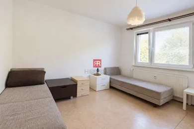 Na prenájom 1-izbový byt, 34 m², Bratislava-Karlova Ves, Veternicová