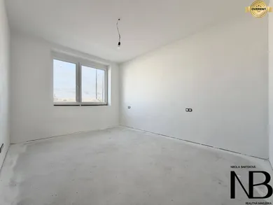 Na predaj 3-izbový byt, 73 m², Svinná