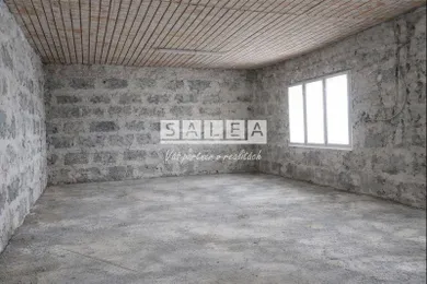 Na predaj 3-izbový dom, 180 m², Beša, -