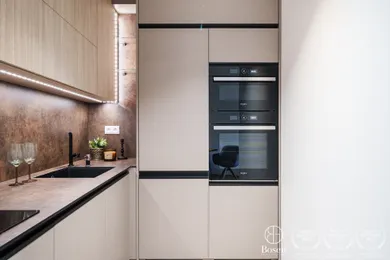 Na prenájom 2-izbový byt, 43 m², Bratislava-Staré Mesto, Bottova