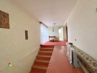 Na predaj dom, 220 m², Nová Baňa, Podhorská