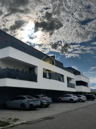 Mieszkania na sprzedaż, 2-pokojowe, Trenčín · €179 990