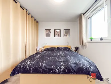 Na prenájom 2-izbový byt, 44 m², Bratislava-Petržalka