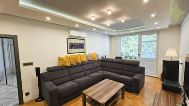Na predaj 4-izbový byt, 86 m², Nitra, Trieda Andreja Hlinku