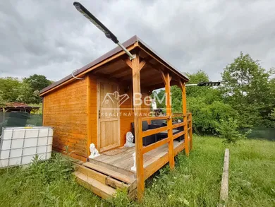 Na predaj pozemok, 394 m², Levice
