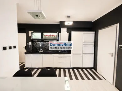 Na prenájom 3-izbový byt, 61 m², Most pri Bratislave, M. R. Štefánika