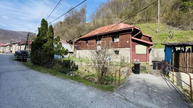 Domy na predaj, Banská Bystrica · €95 000