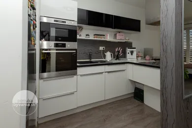 Na predaj 2-izbový byt, 41 m², Bratislava-Petržalka, Žltá