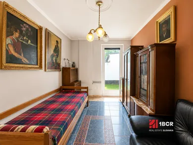Na predaj dom, 120 m², Bratislava-Ružinov, Senná