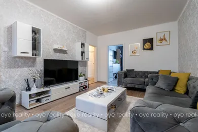 Mieszkania na sprzedaż, 3-pokojowe, Komárno · €127 900