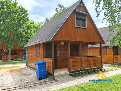 Na predaj 2-izbový rekreačný dom, 40 m², Horné Saliby