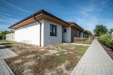 Na predaj dom, 100 m², Dunajská Streda, Dunajská