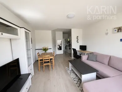 Na prenájom 2-izbový byt, 43 m², Bratislava-Lamač, Studenohorská