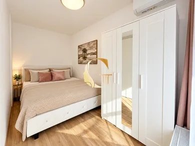 Na prenájom 2-izbový byt, 43 m², Bratislava-Ružinov, Bajkalská