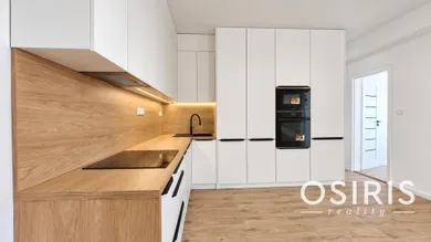 Na predaj 4-izbový byt, 86 m², Bratislava-Karlova Ves, Pribišova