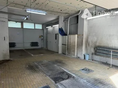 Na prenájom komerčné, 72 m², Bratislava-Nové Mesto, Račianska