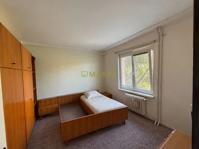 Na predaj 4-izbový byt, 78 m², Bratislava-Ružinov, Rovníková