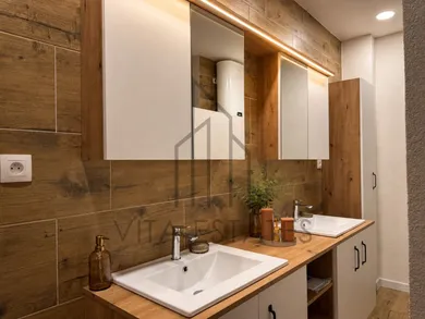 Na predaj 3-izbový byt, 81 m², Prievidza, Nábrežná